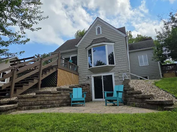 1511 Oakwood Dr, Albert Lea, MN 56007