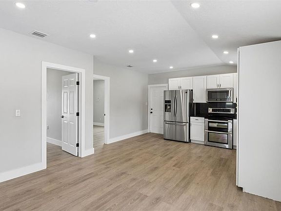 5th image of 2555 MAPLE AVENUE