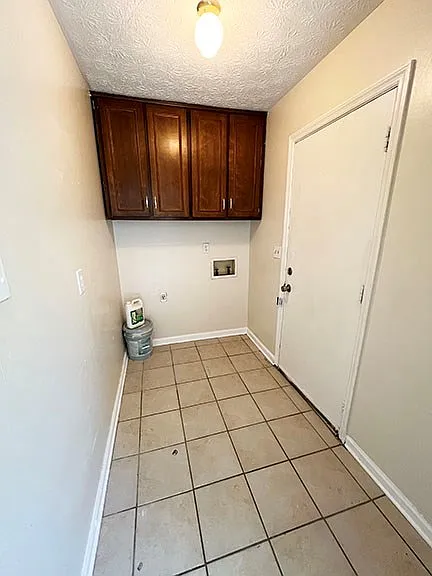 4518 Randall Dr — Photo 9