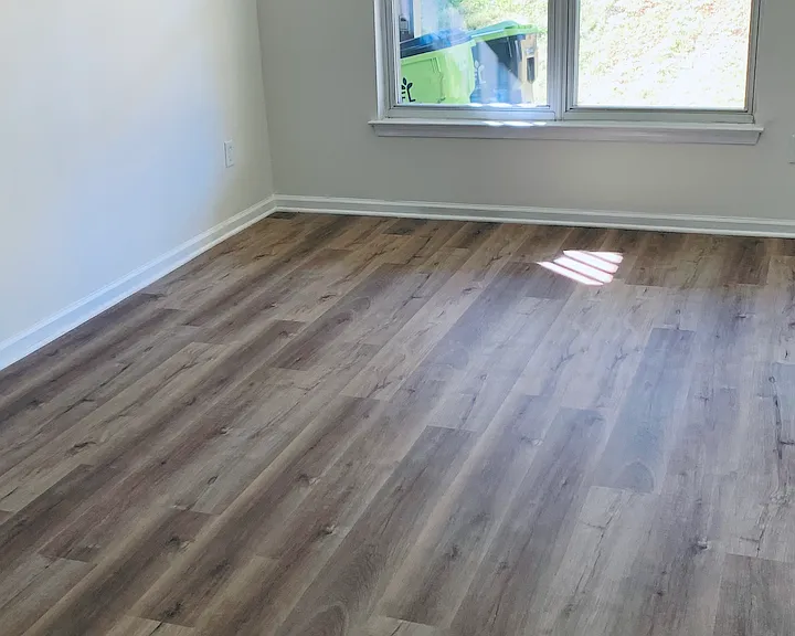 206 Thomas Ln S — Photo 29