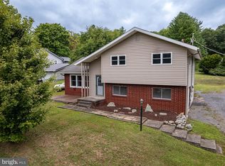 87 Mitchell Dr, Oakland, MD