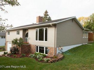 1213 Lakeview Dr, Fergus Falls, MN 56537