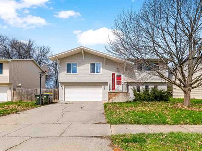 2916 Bradford Dr, Iowa City, IA, 52240