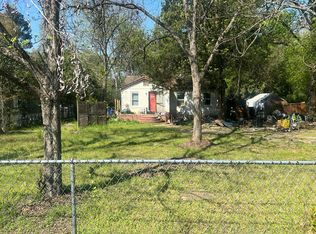 733 N Davis Dr, Warner Robins, GA