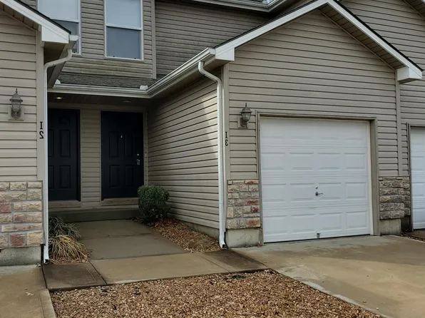 425 Hawthorne Blvd #2, Warrensburg, MO 64093