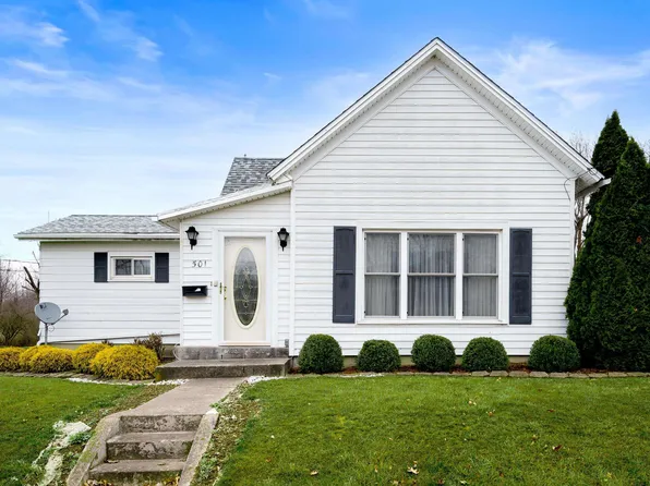 501 S Plum St, Farmland, IN 47340