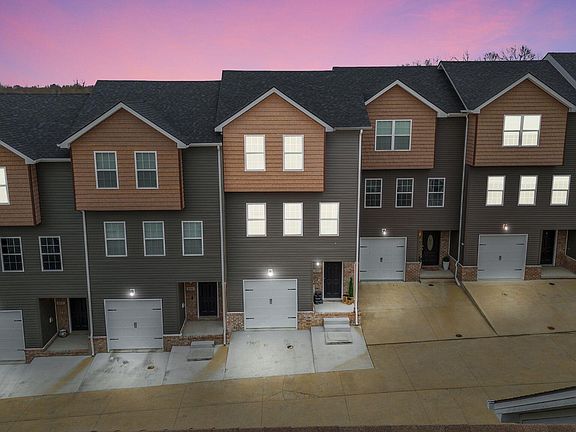 2nd image of 1145 Appian Crossing Way #607