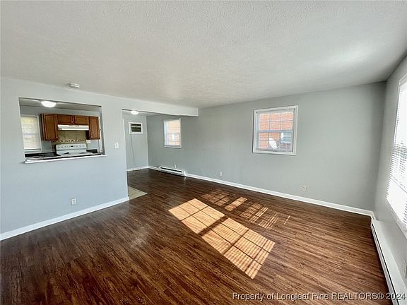 3rd image of 1912 King George Dr