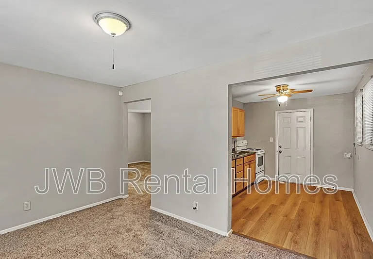2387 2nd Ave — Photo 3
