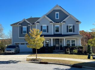 213 Cassada Ct, Holly Springs, NC 27540