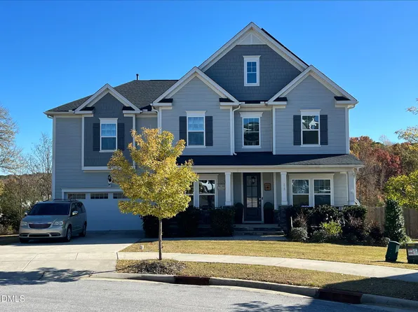 213 Cassada Ct, Holly Springs, NC 27540