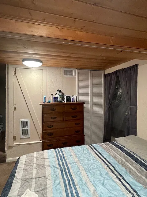 3 bed, 1.5 bath, 1100 sqft, $1,900 — Photo 4