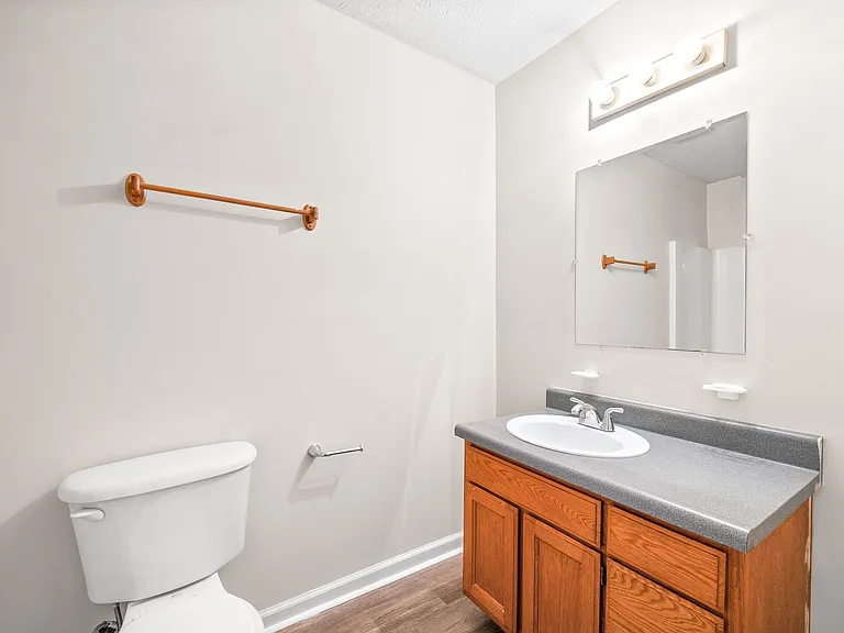280 Thompsonville Ln #C — Photo 11