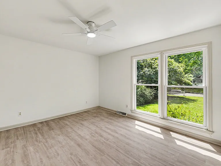 130 Sandtrap Rd — Photo 14
