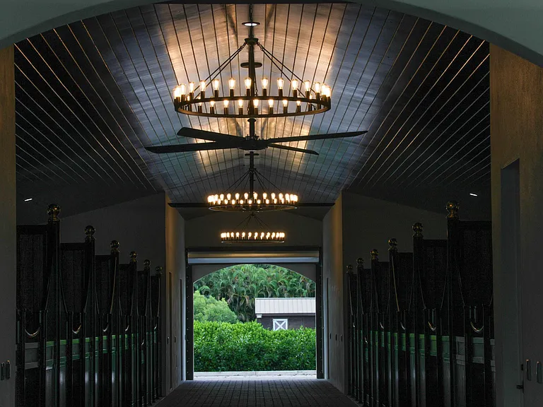 4985 Stables Way — Photo 30