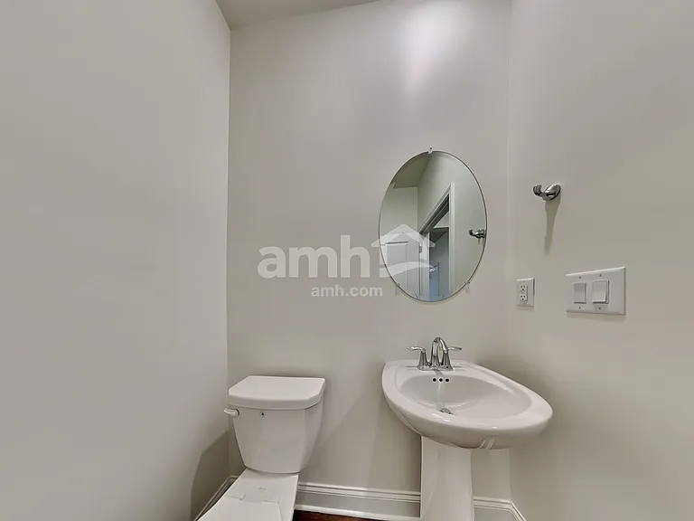 290 Willow Ln — Photo 10