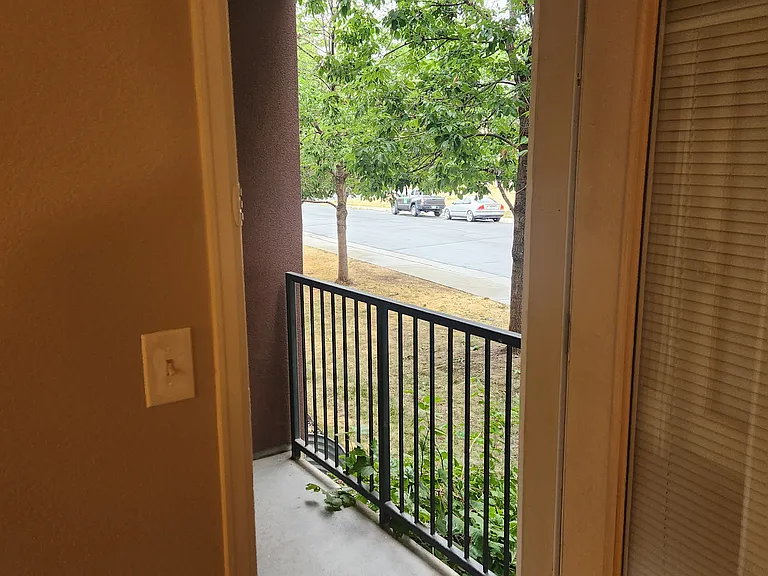 5201 S Fox St #104 — Photo 15
