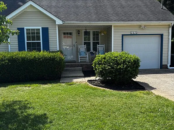 2672 Elkmont Dr, Clarksville, TN 37040