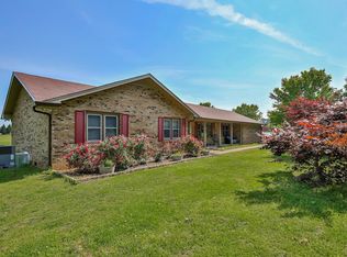 949 Meriwether Rd, Clarksville, TN 37040