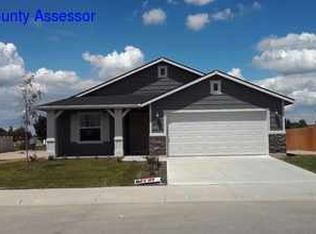 1090 E Rutherglen St, Kuna, ID 83634