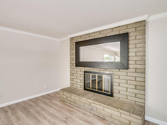 5th image of 1055 E Magdalena Dr