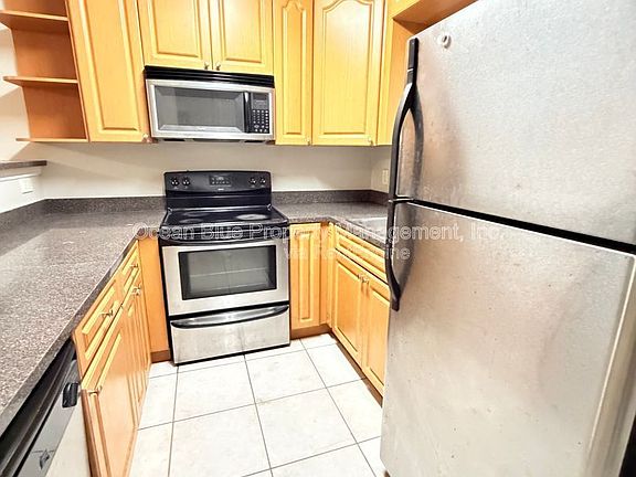 4th image of 2302 Maki Rd APT 100