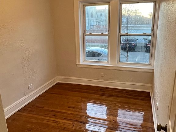 2nd image of 1245 N Karlov Ave #1