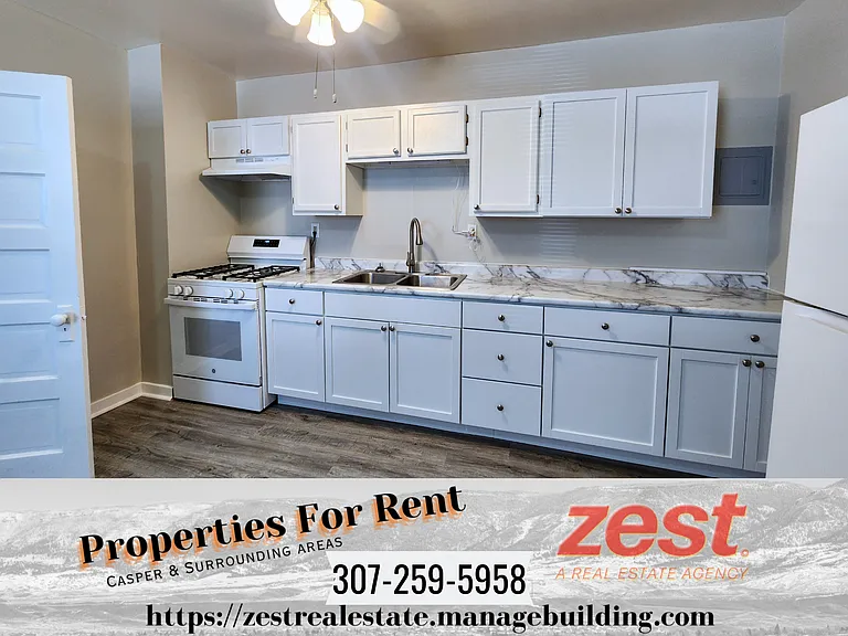 802 Connie Ave #6 — Photo 3