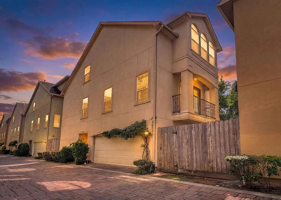 1602-A Colorado St #A
