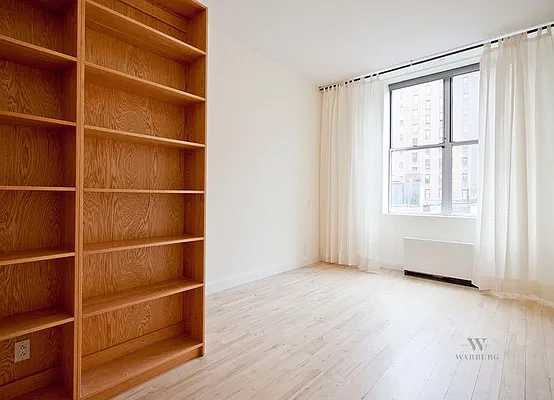 Rented by Warburg | media 5