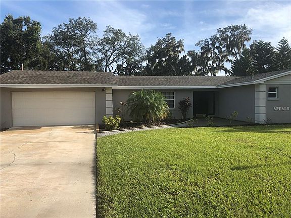 3rd image of 1022 Dolly Ln