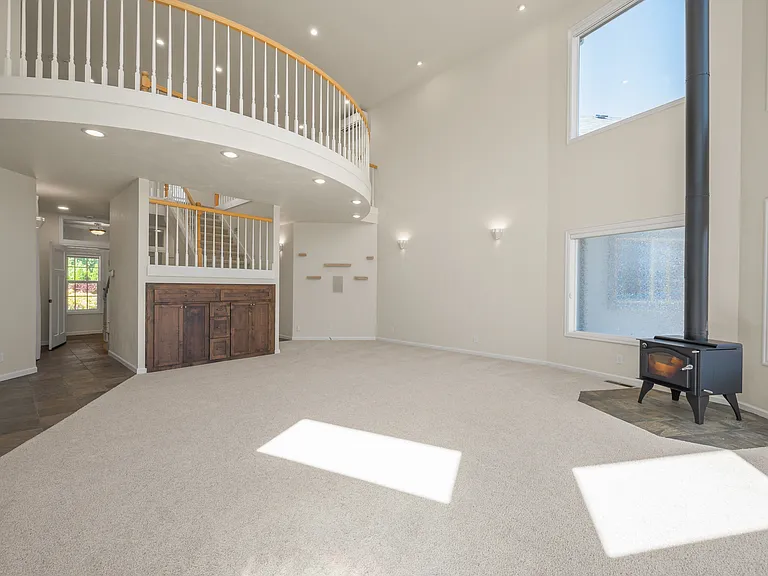 4870 Blanton Rd — Photo 5