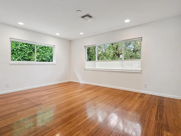 40 Isla Bahia Dr — Photo 18