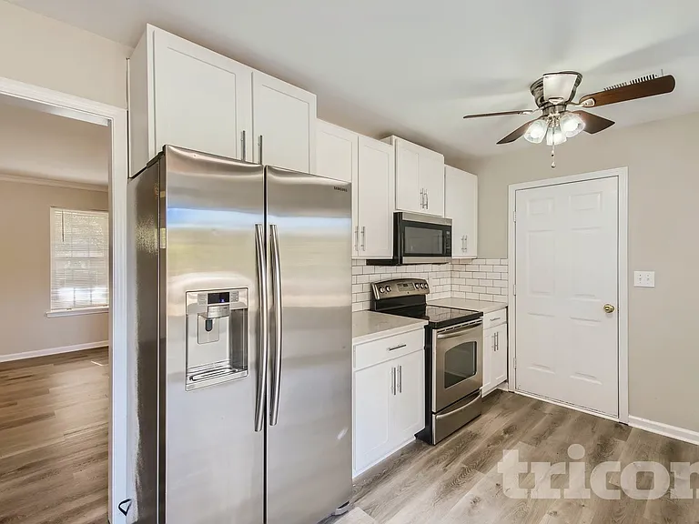 9022 Jaldena Dr — Photo 20