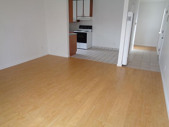 3rd image of 1506 Market Ave APT 2