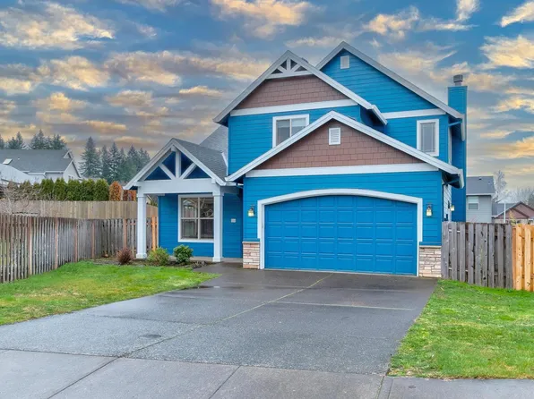 1024 NE Cascadia Ridge Dr, Estacada, OR 97023