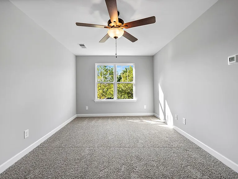 222 Pitts Ave — Photo 11
