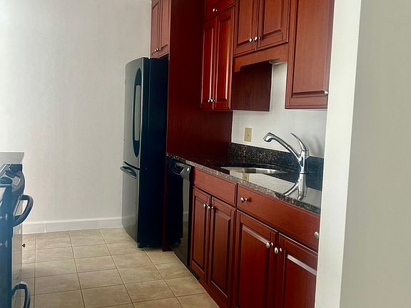 4th image of 200 N Dearborn St Unit 4107