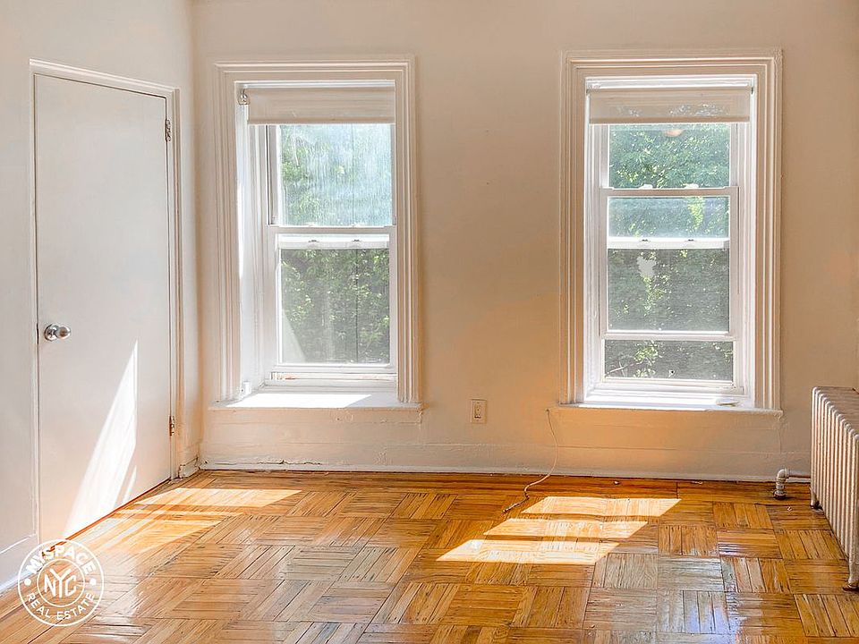1st image of 397 Clermont Ave APT 3