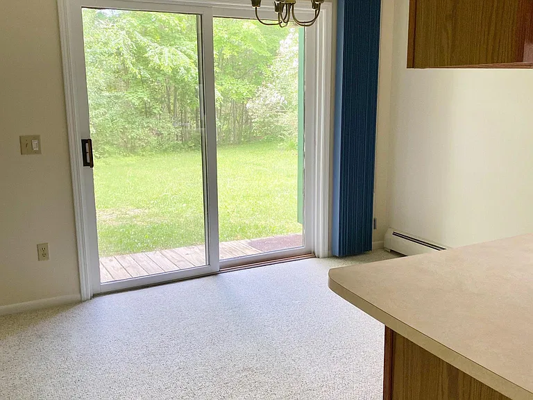 25 Baycrest Dr #601 — Photo 9