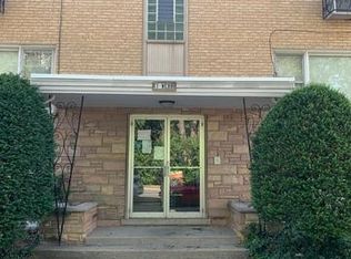 1 Webb St APT 4, Calumet City, IL 60409