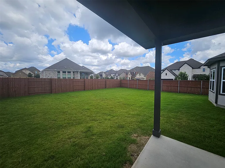600 Hickory Bend Trl — Photo 4
