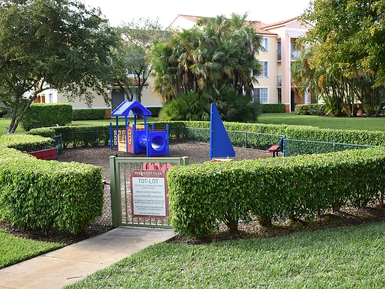 160 Yacht Club Way #210 — Photo 10