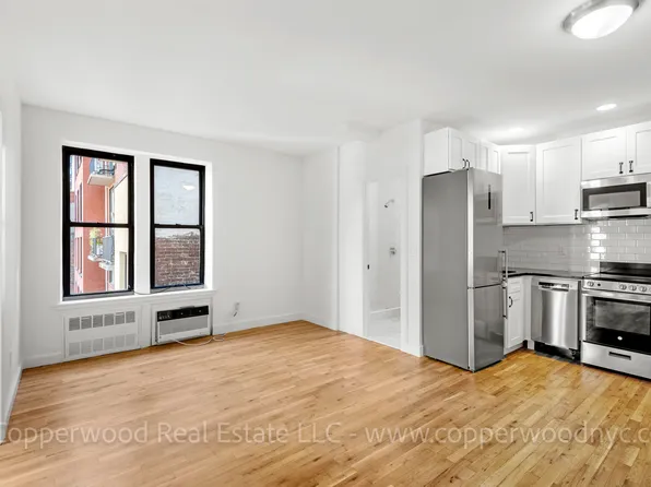 315 East 84th Street image 4 of 9