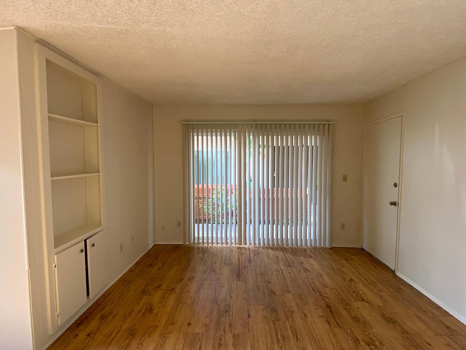 1st image of 4040 Wabash Ave APT 4
