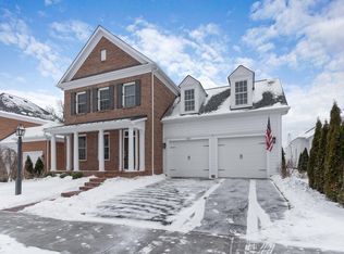 7831 Straits Ln, New Albany, OH 43054