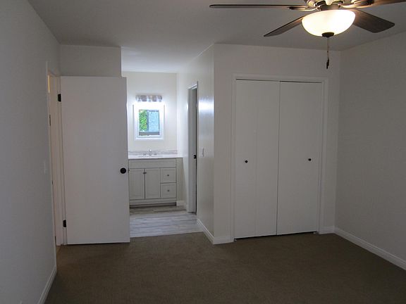 2nd image of 525 E Arrellaga St #1
