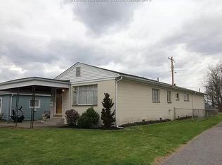 525 24th St, Dunbar, WV 25064