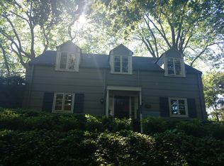 957 Harvard Ave E, Seattle, WA 98102