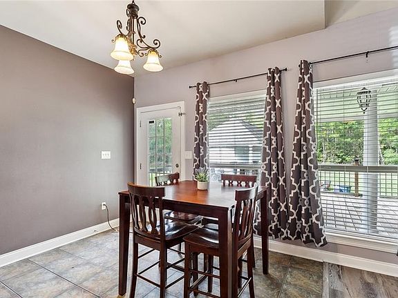 5th image of 58423 Holly Dr